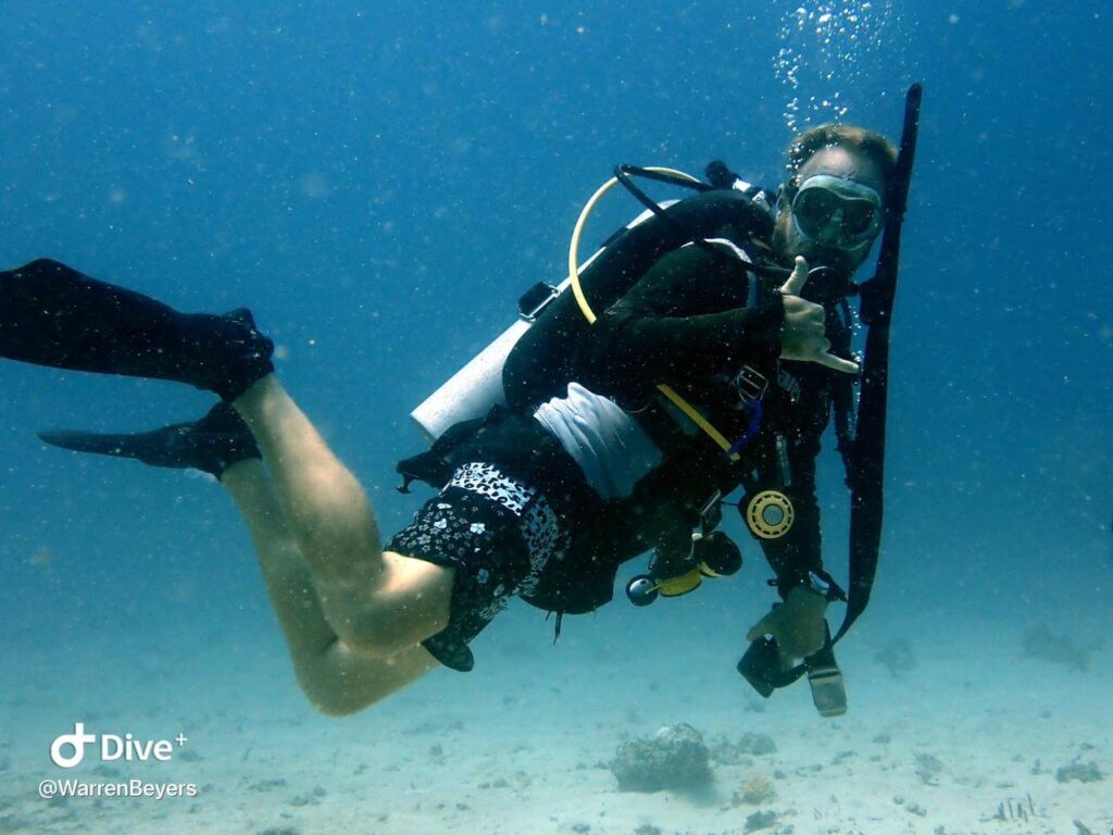 Perfect Buoyancy | Divemaster Internship Indonesia